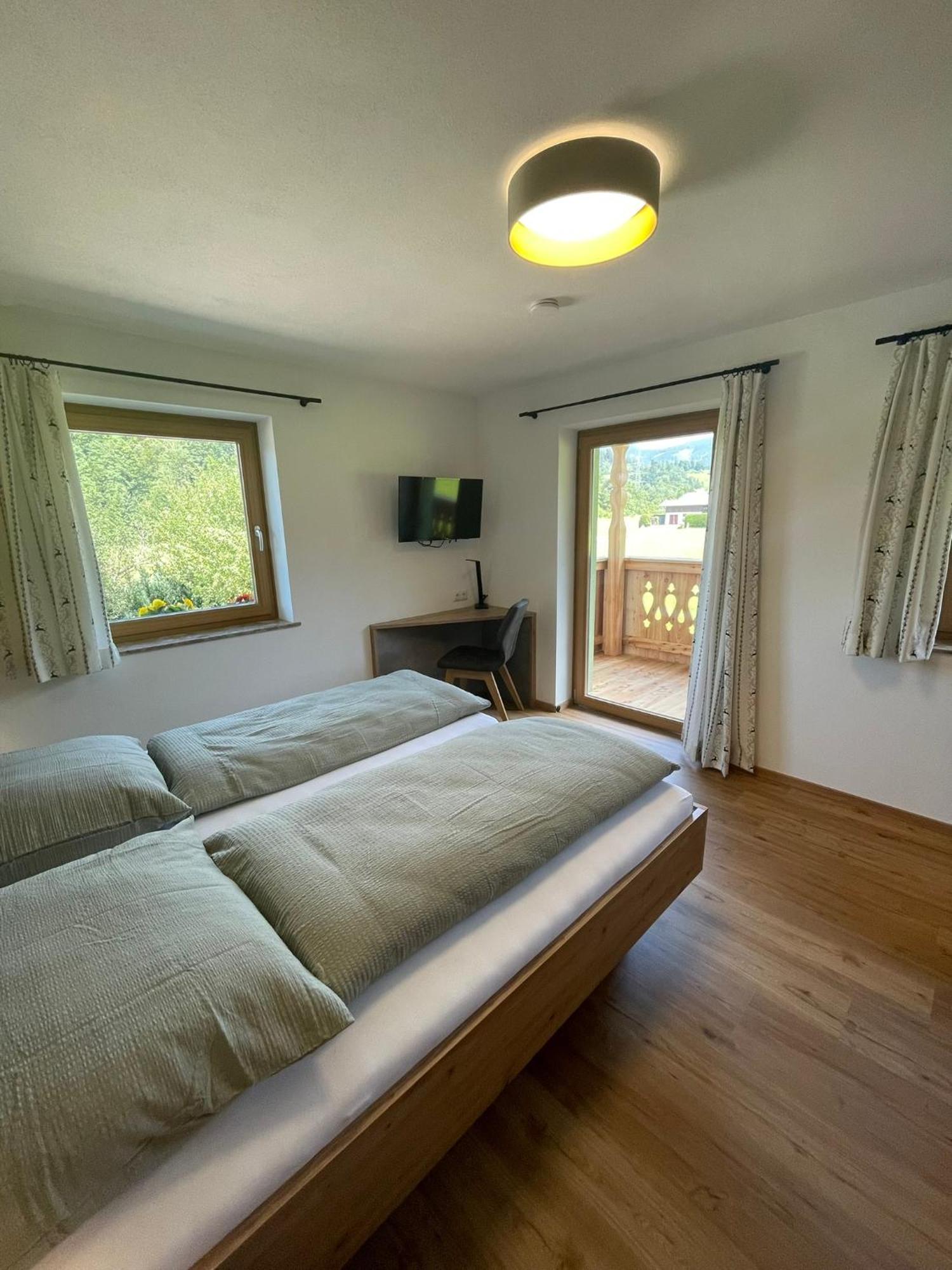 Obermuehlhof Apartment Saalfelden Ngoại thất bức ảnh
